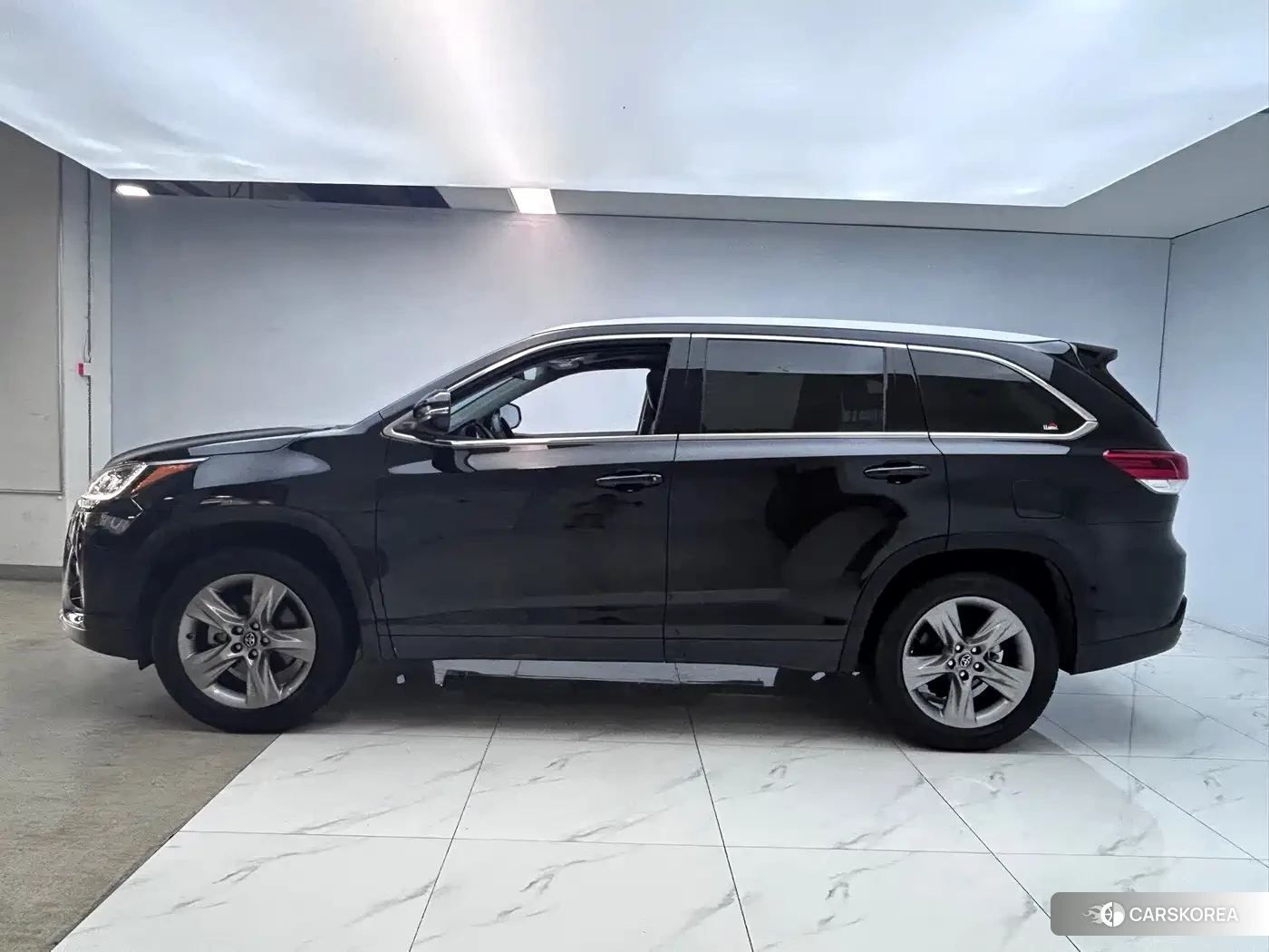 Toyota Highlander id 4659871 из Китая 15