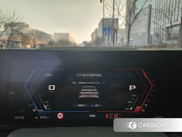BMW X6 M id 4208433 из Китая 15