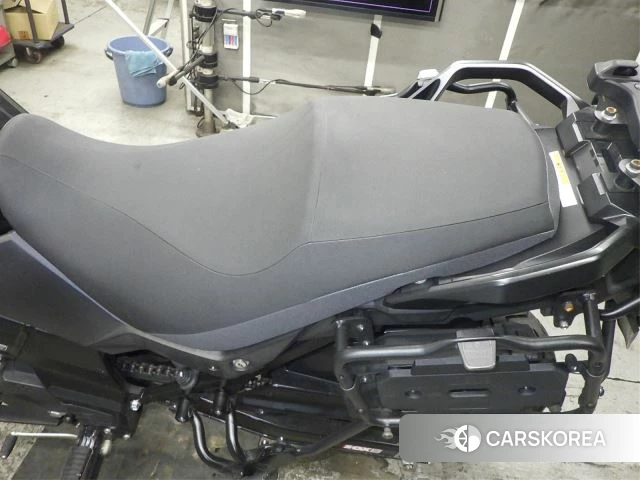 Suzuki V-STROM 650 XT id 3947166 из Японии 15