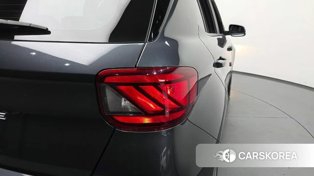 Hyundai Venue id 4894992 из Кореи 15