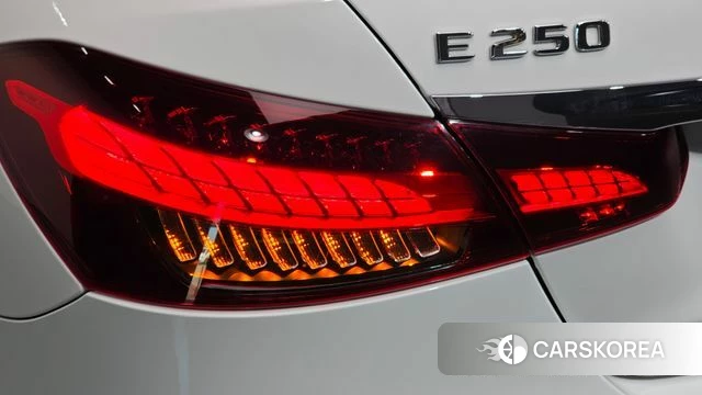 Mercedes-Benz E-Class W213 id 4707995 из Кореи 15