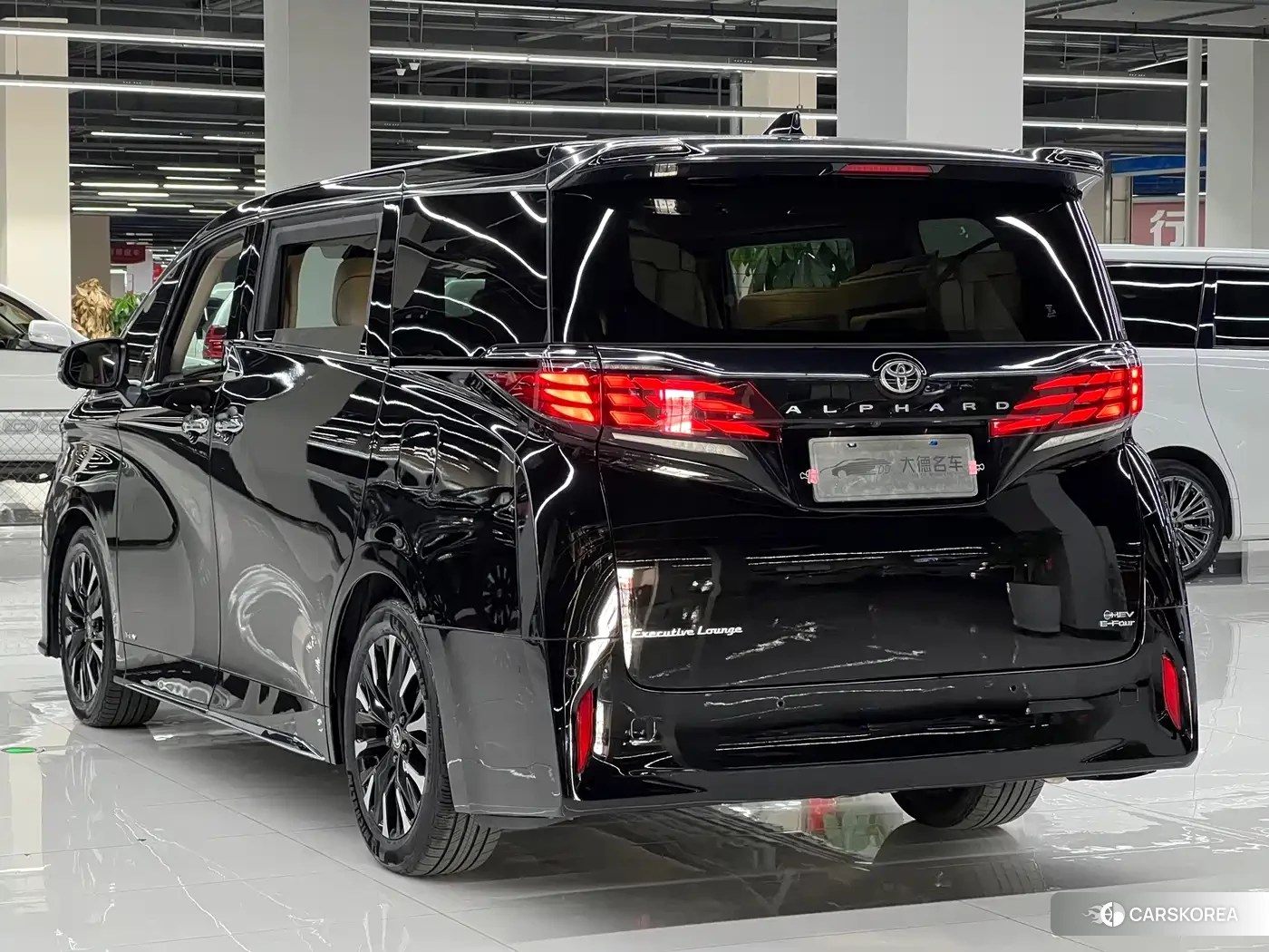 Toyota Elfa id 4622434 из Китая 15