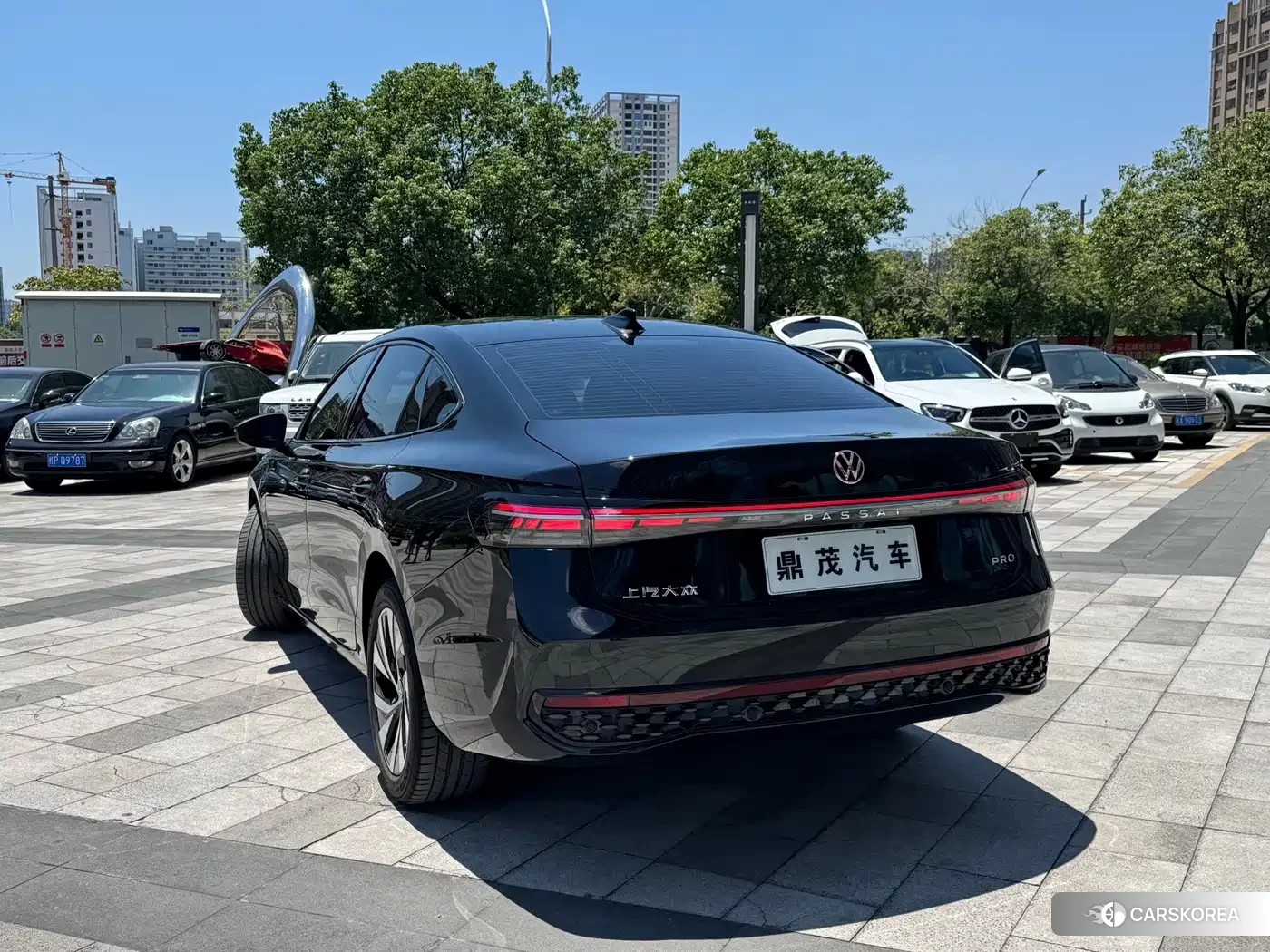 Volkswagen Passat id 4686170 из Китая 15