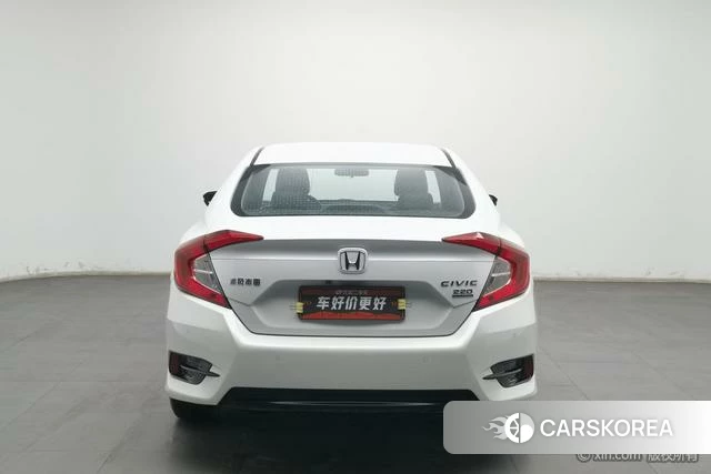 Honda Civic id 4210287 из Китая 15