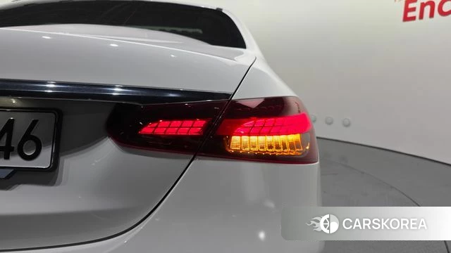 Mercedes-Benz E-Class W213 id 4623644 из Кореи 15