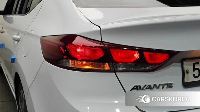 Hyundai Avante AD id 4850218 из Кореи 15
