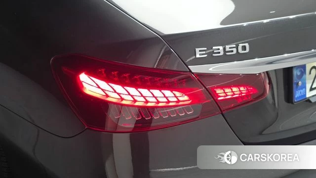 Mercedes-Benz E-Class W213 id 4608473 из Кореи 15