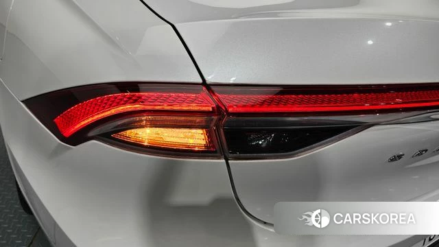 Hyundai The New Grandeur IG Hybrid id 4906356 из Кореи 15