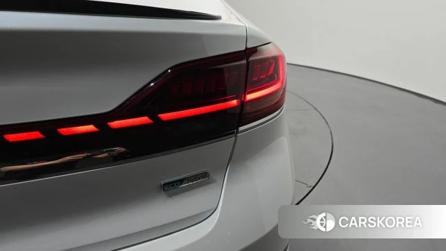 Kia K7 Premier Hybrid id 4458882 из Кореи 15