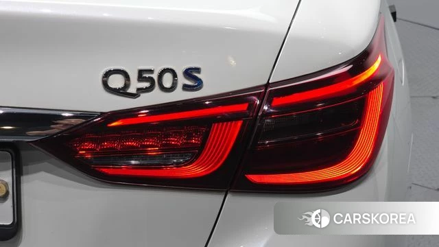 Infiniti Q50 id 4732463 из Кореи 15