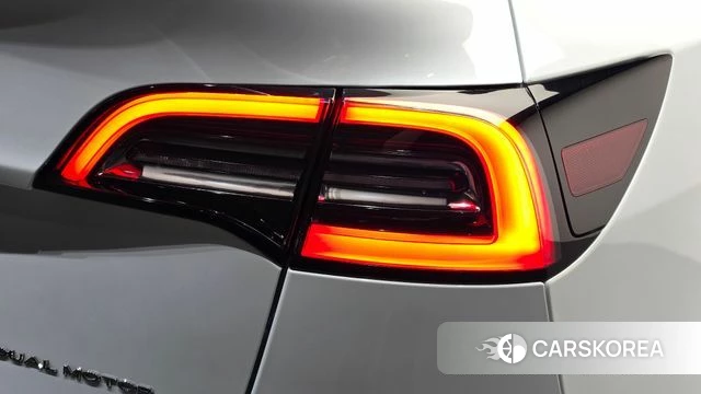 Tesla Model Y id 4834703 из Кореи 15