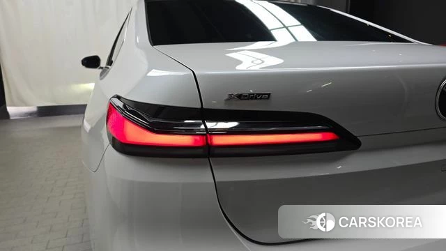 BMW 7 Series (G70) id 4407830 из Кореи 15