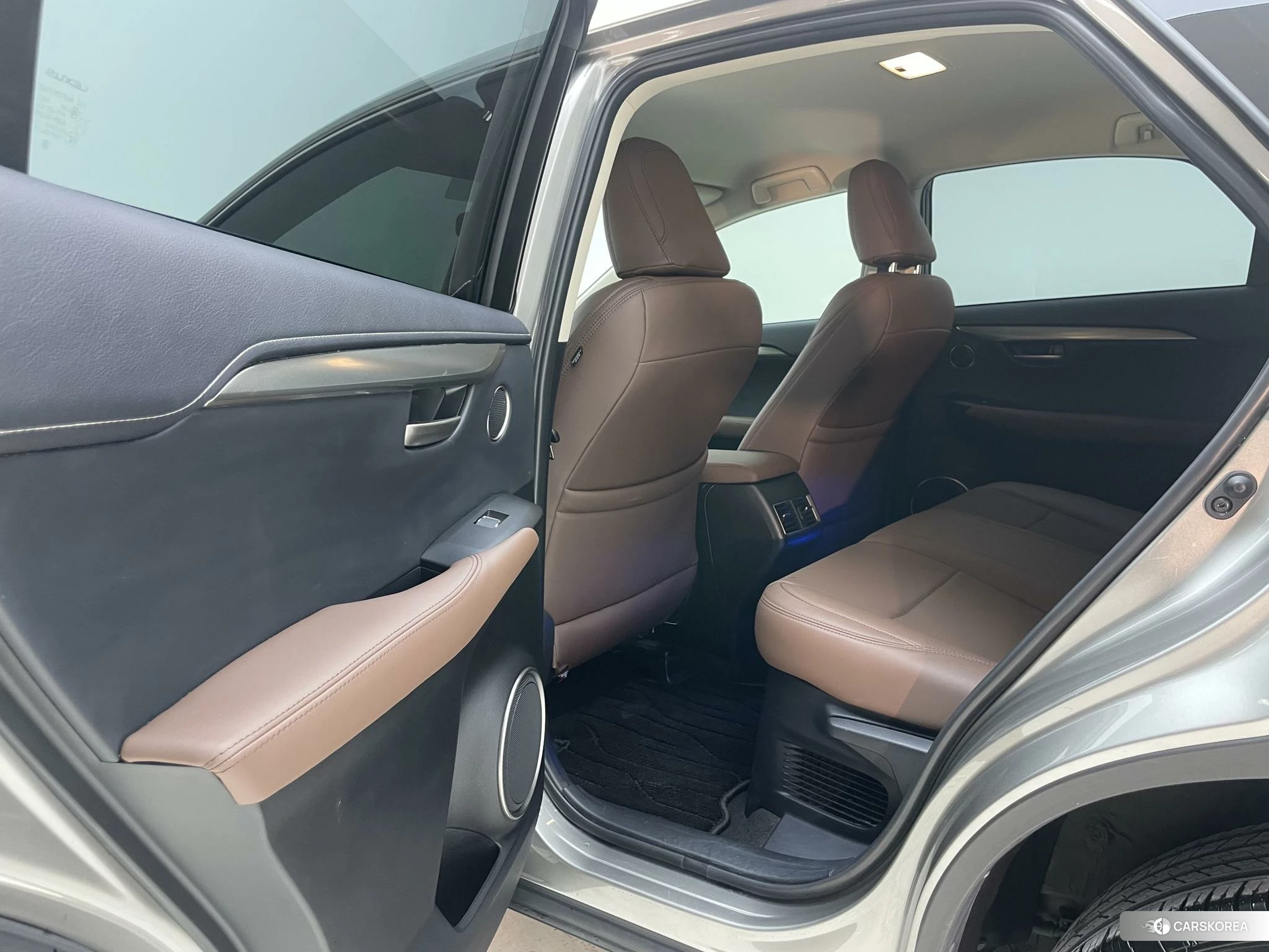 Lexus NX id 4515211 из Китая 15