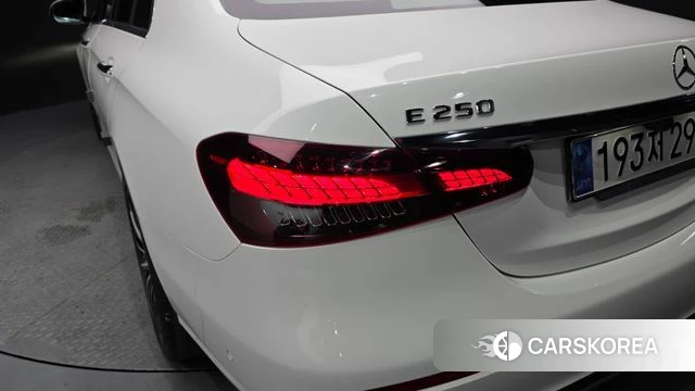 Mercedes-Benz E-Class W213 id 4519134 из Кореи 15