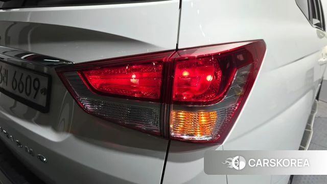 Ssangyong Korando Turismo id 4363205 из Кореи 15