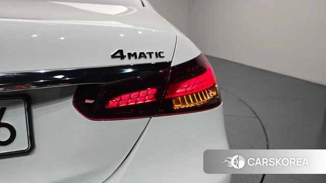 Mercedes-Benz E-Class W213 id 4670351 из Кореи 15