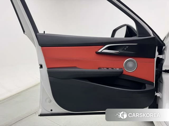 BMW 1 series id 4300129 из Китая 15