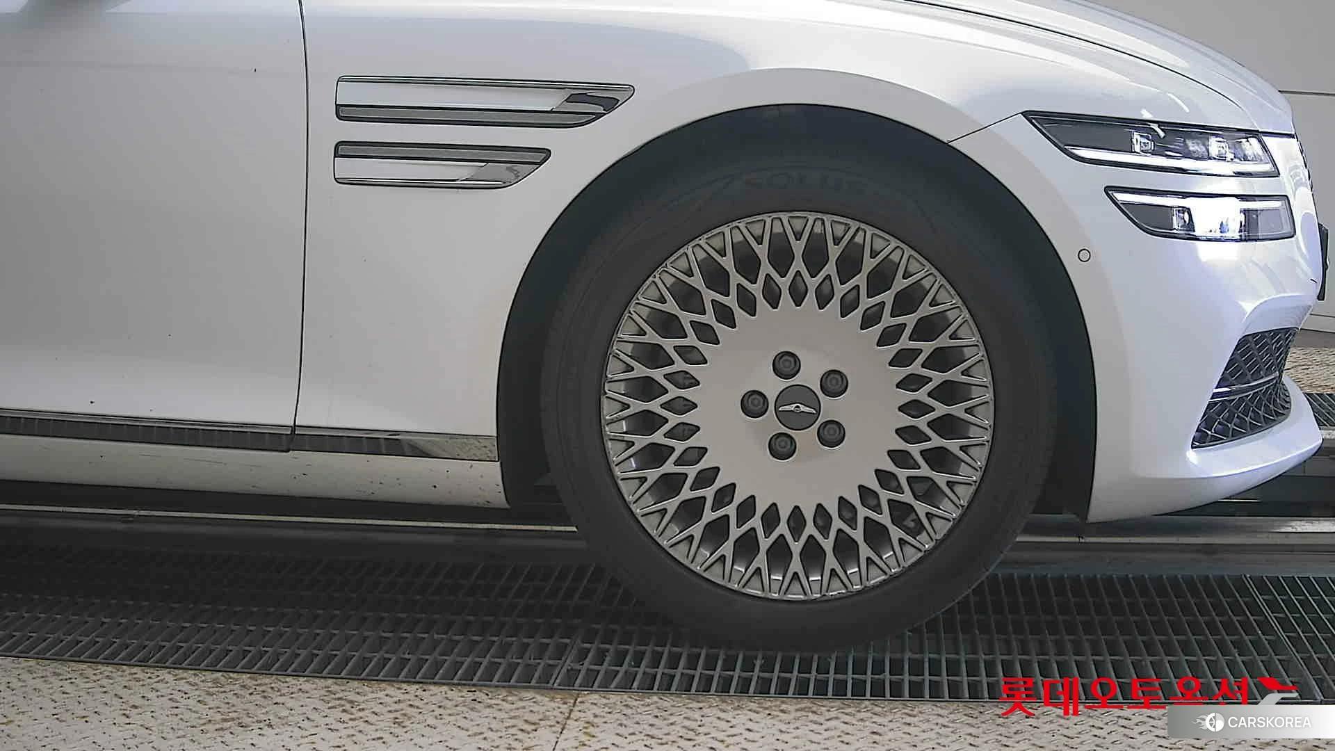 Hyundai G80 id 4902483 из Кореи 15