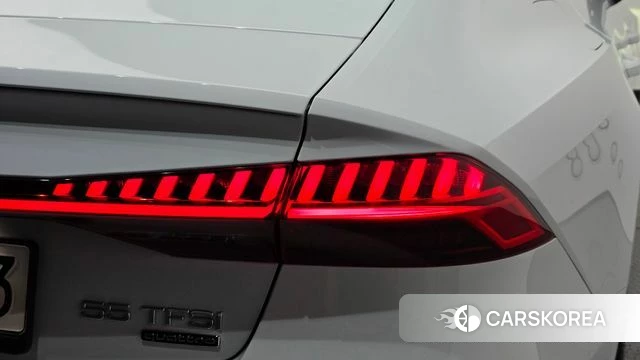 Audi A7 (4K) id 4780105 из Кореи 15