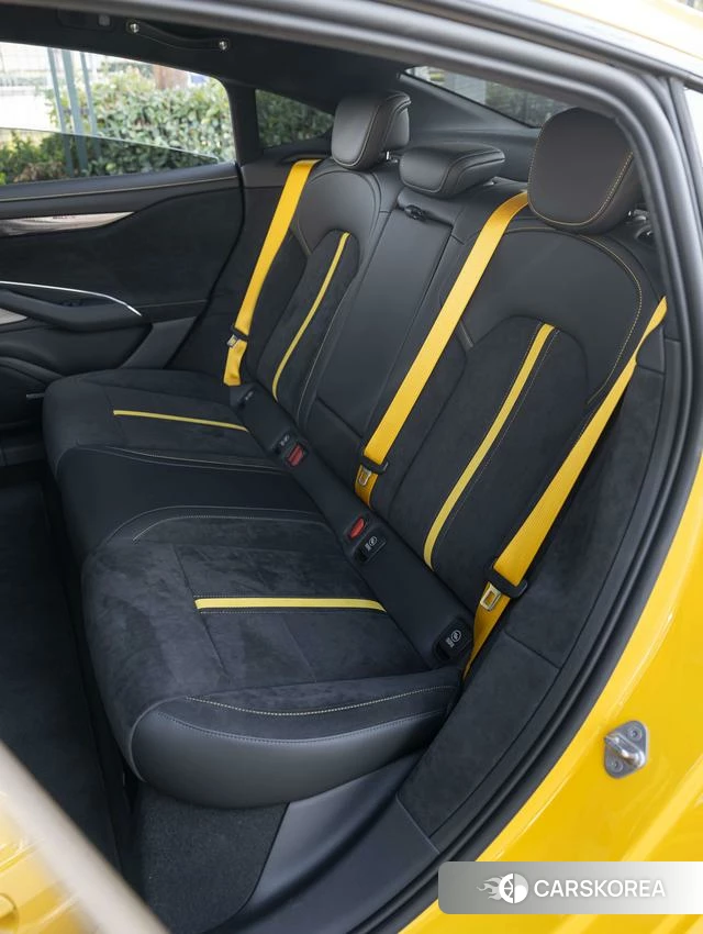 Xiaomi Car Xiaomi SU7 Ultra id 3908783 из Китая 15