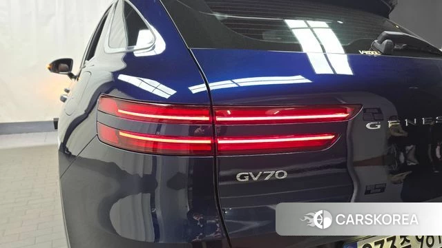 Genesis GV70 id 4231808 из Кореи 15