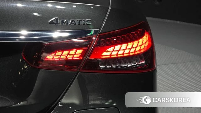 Mercedes-Benz E-Class W213 id 4784662 из Кореи 15