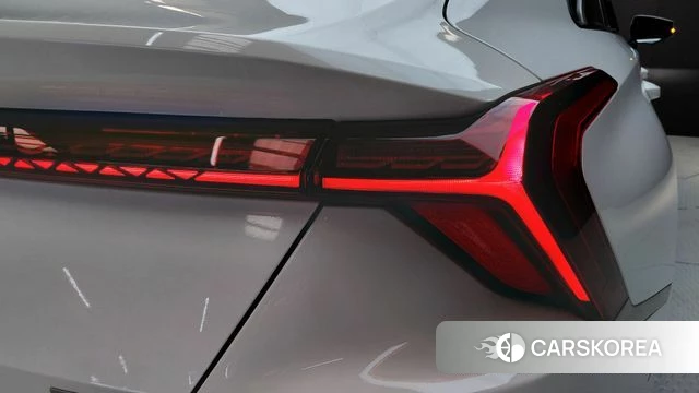 Kia K8 Hybrid id 4308604 из Кореи 15