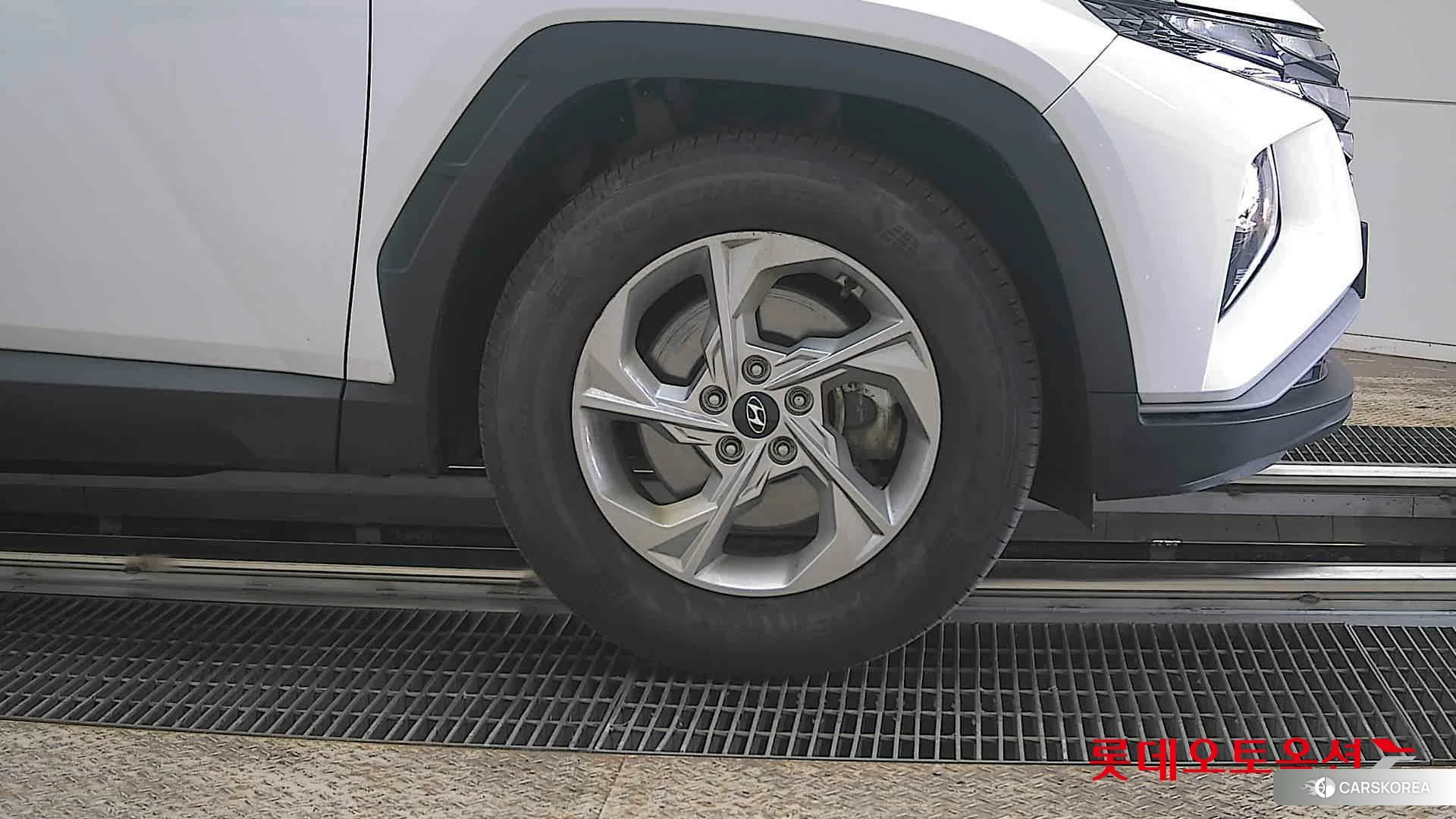 Hyundai Tucson id 3869296 из Кореи 15