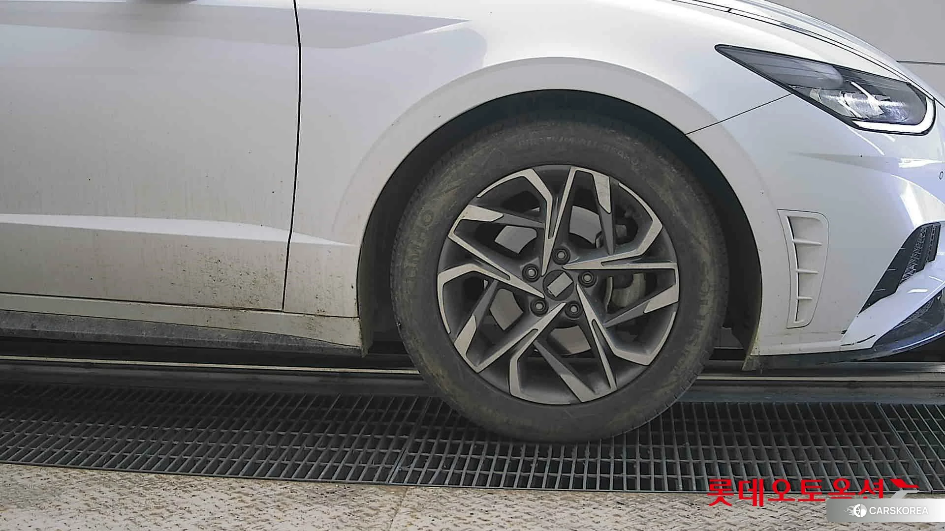 Hyundai Sonata id 4296746 из Кореи 15
