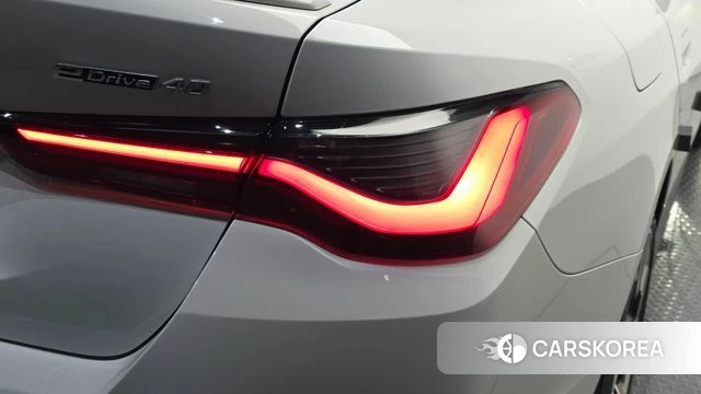 BMW i4 id 4763046 из Кореи 15