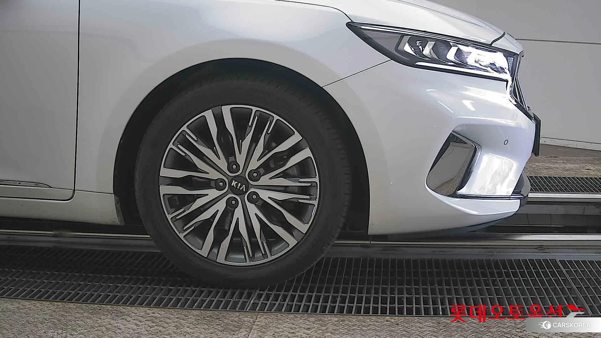 Kia K7 id 3882173 из Кореи 15