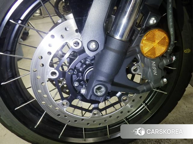 Honda X-ADV 750 id 4206141 из Японии 15