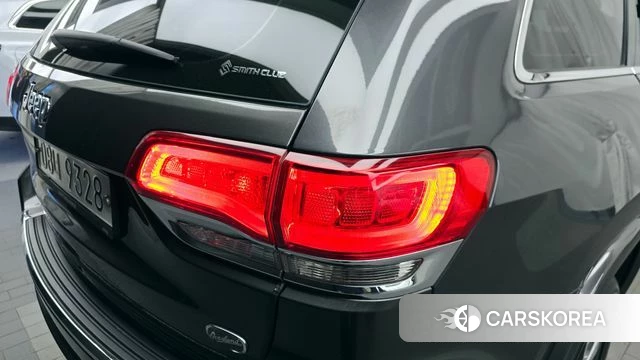 Jeep Grand Cherokee id 4203915 из Кореи 15