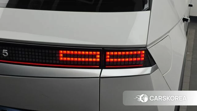 Hyundai Ionic 5 id 4608132 из Кореи 15