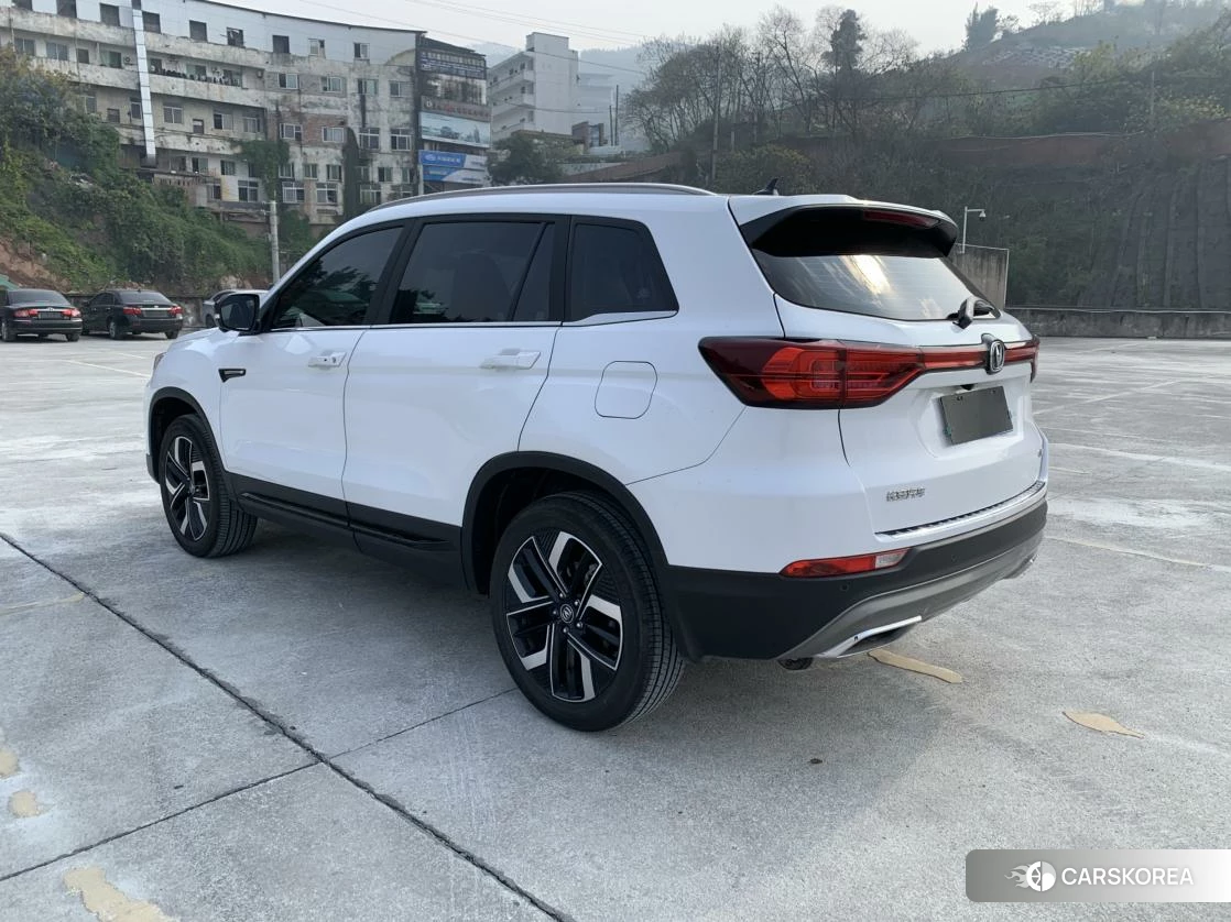 Chang'an CS75 id 4407644 из Китая 15
