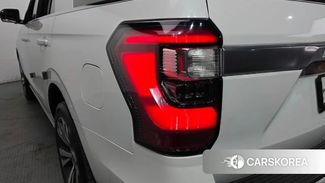 Ford Expeditation id 4619200 из Кореи 15