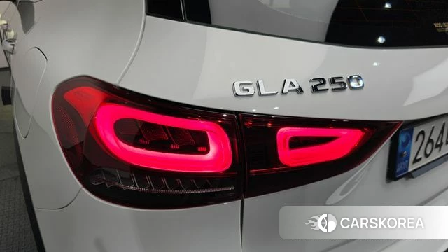 Mercedes-Benz GLA - Class H247 id 4266923 из Кореи 15