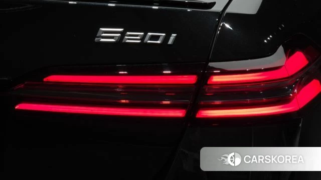 BMW 5 Series (G60) id 4527443 из Кореи 15