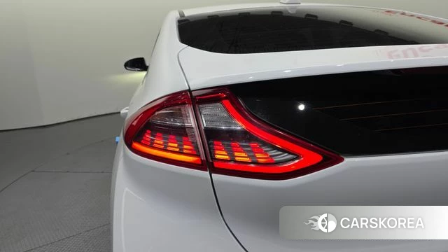 Hyundai Ionic Electric id 4430250 из Кореи 15