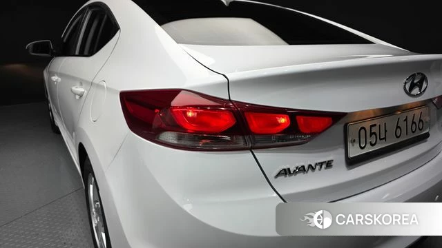 Hyundai Avante AD id 4536837 из Кореи 15
