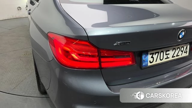 BMW 5 Series (G30) id 4310903 из Кореи 15