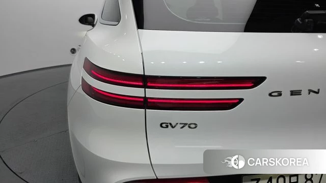 Genesis GV70 id 4641883 из Кореи 14