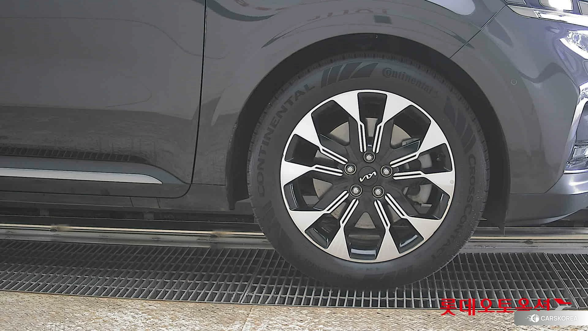 Kia Carnival Limousine id 3875728 из Кореи 15