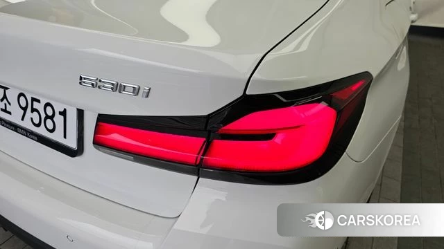 BMW 5 Series (G30) id 4560873 из Кореи 15