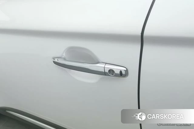 Mitsubishi  Outlander id 4210094 из Китая 15