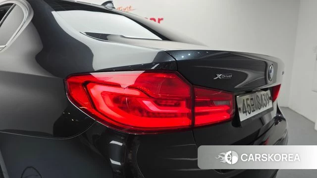 BMW 5 Series (G30) id 4765564 из Кореи 15