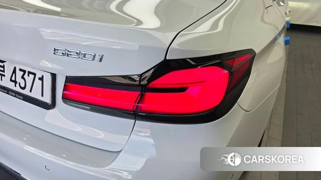 BMW 5 Series (G30) id 4784418 из Кореи 15