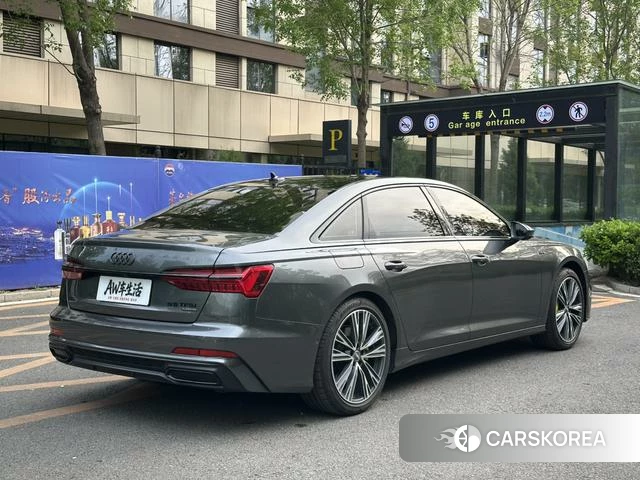 Audi A6L id 4222045 из Китая 15
