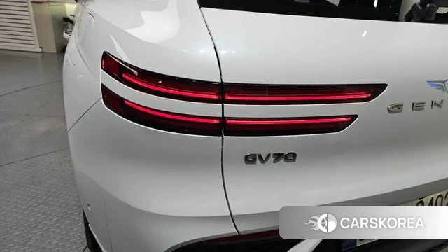 Genesis GV70 id 4433862 из Кореи 15