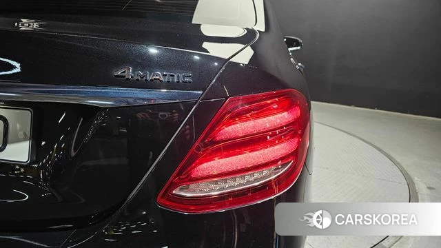Mercedes-Benz E-Class W213 id 4188393 из Кореи 15